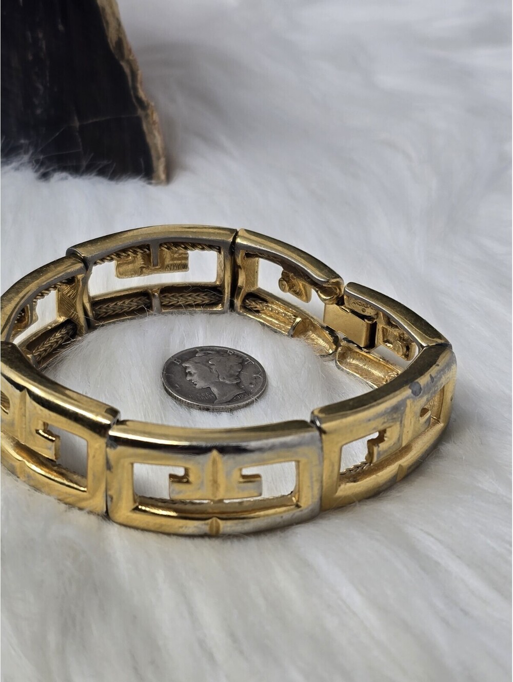Vintage Givenchy G Logo Link Bracelet Gold Tone Signed 7.25